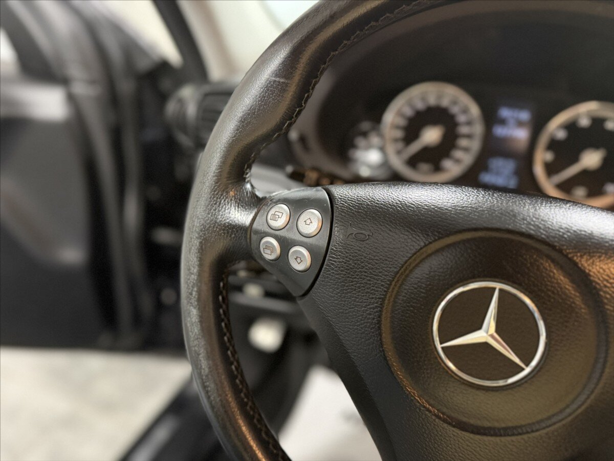 Mercedes-Benz Třídy C Kombi 3,0 l 170 kw
