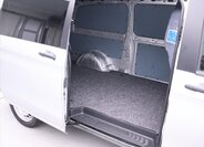 Mercedes-Benz Vito 13
