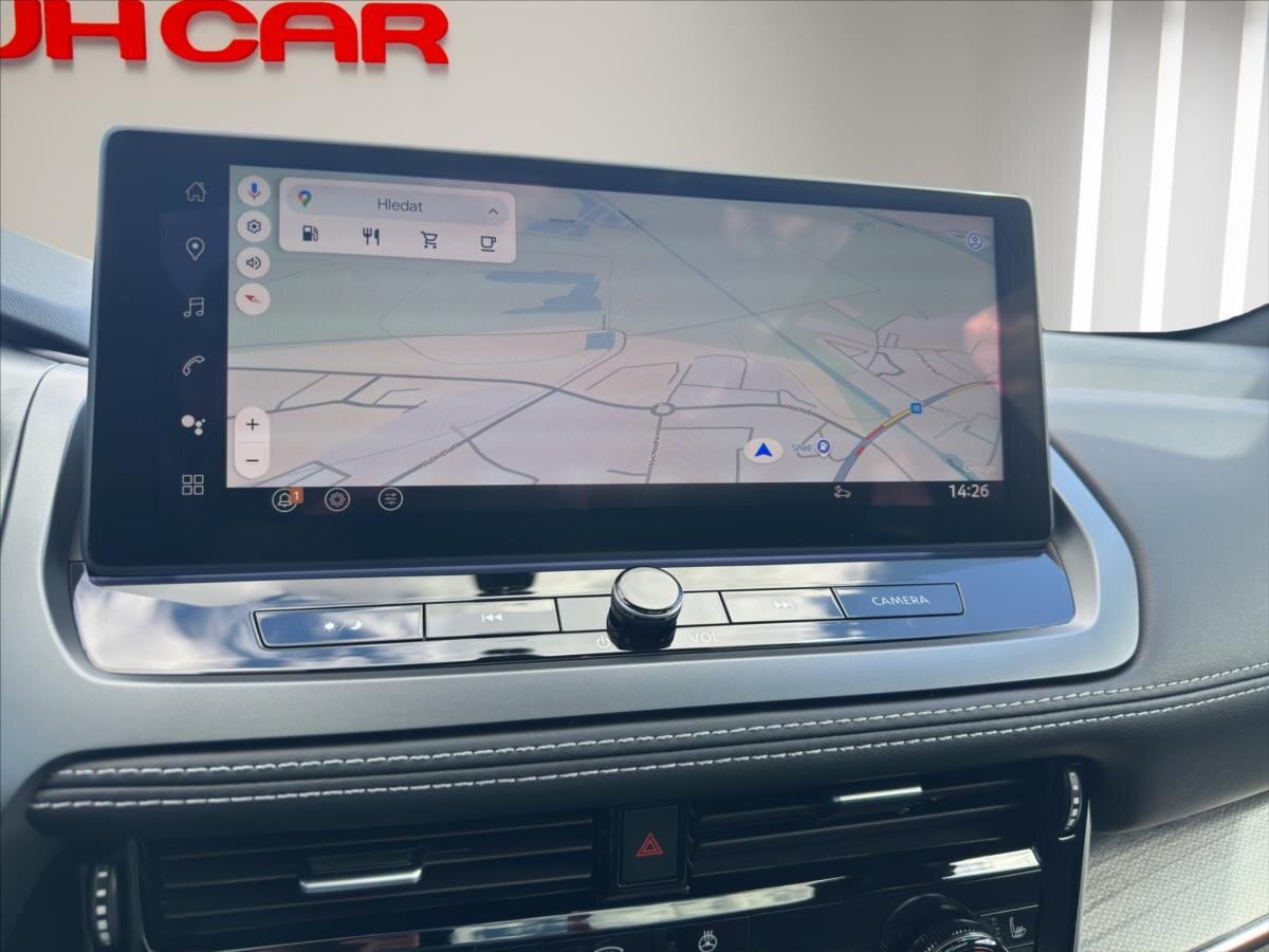 Nissan Qashqai SUV / Terénní 1,3 l 116 kw