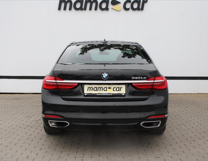 BMW Řada 7 6