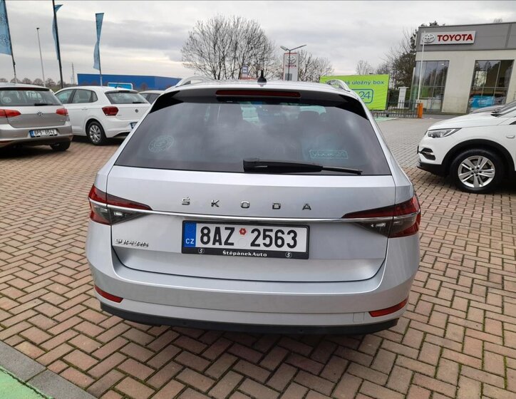 Škoda Superb Kombi 2,0 l 110 kw