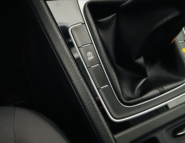 Volkswagen Golf Hatchback 1,4 l 92 kw