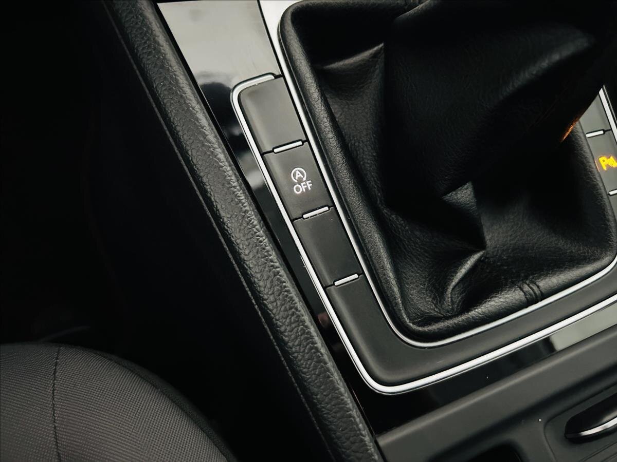 Volkswagen Golf Hatchback 1,4 l 92 kw