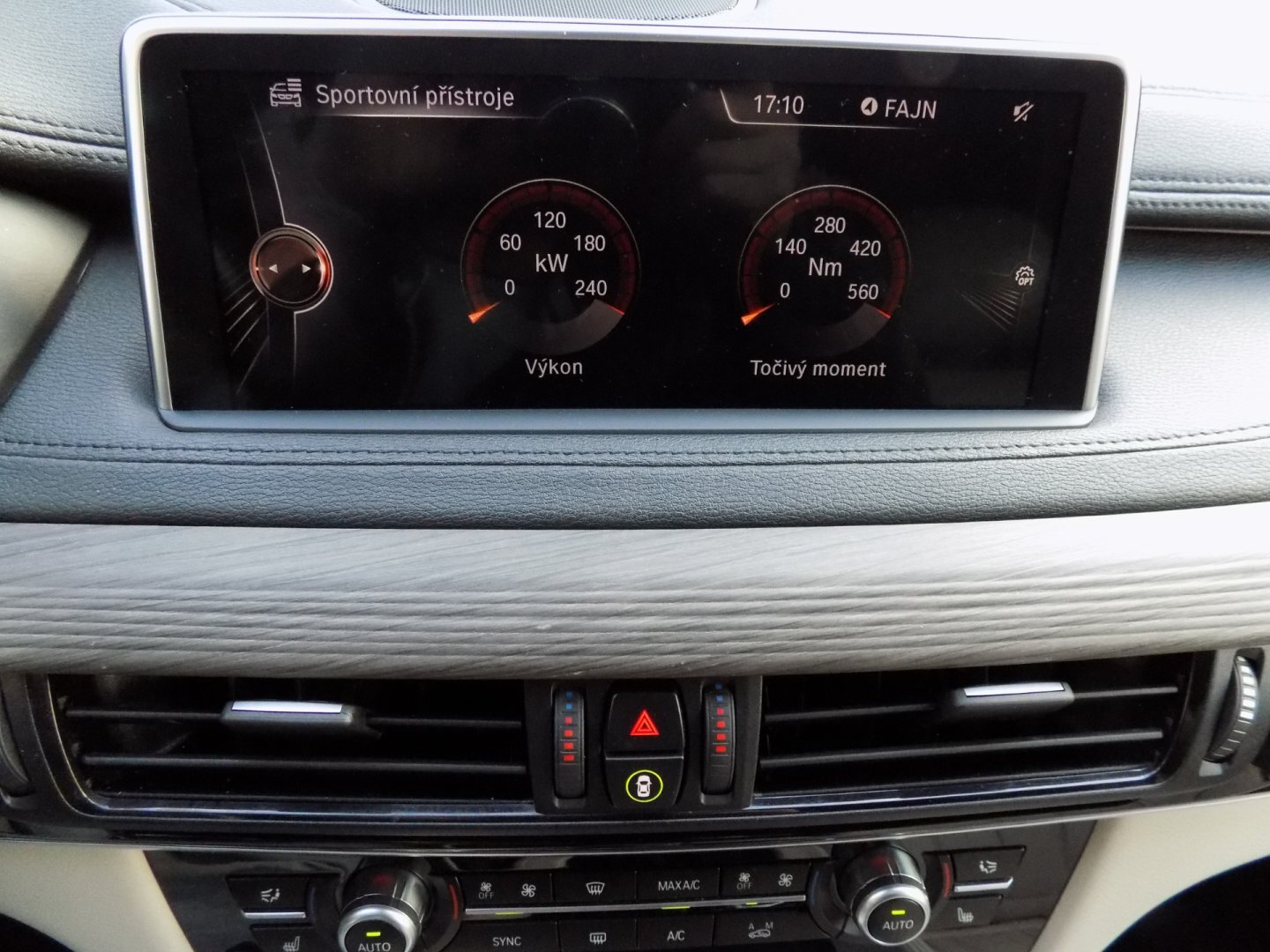 BMW X6 SUV / Terénní 3,0 l 190 kw