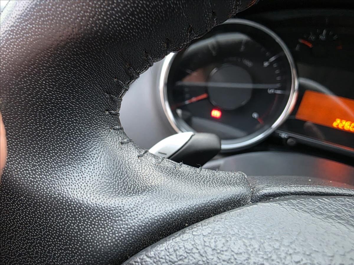 Peugeot 5008 Kombi 1,6 l 84 kw