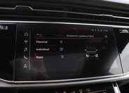 Audi Q8 25