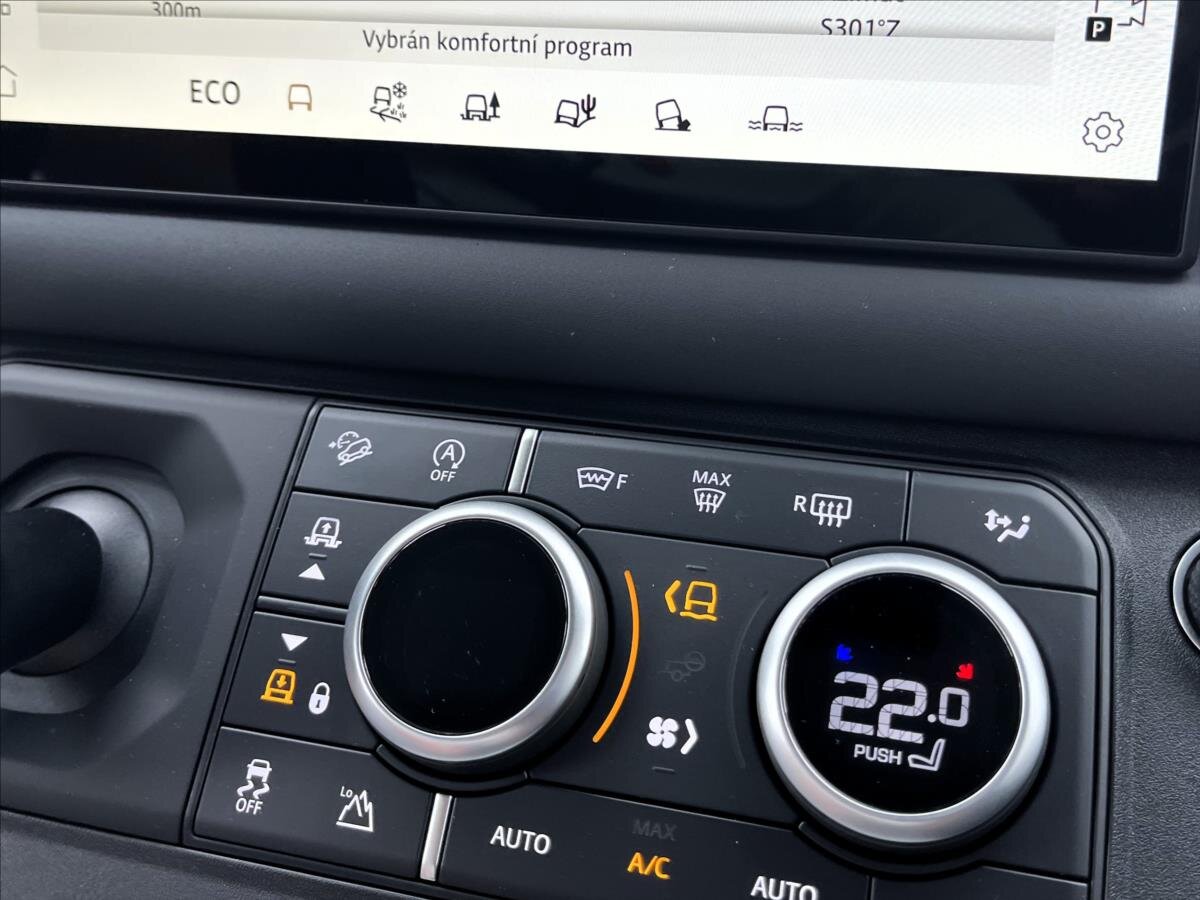 Land Rover Defender SUV 3,0 l 183 kw