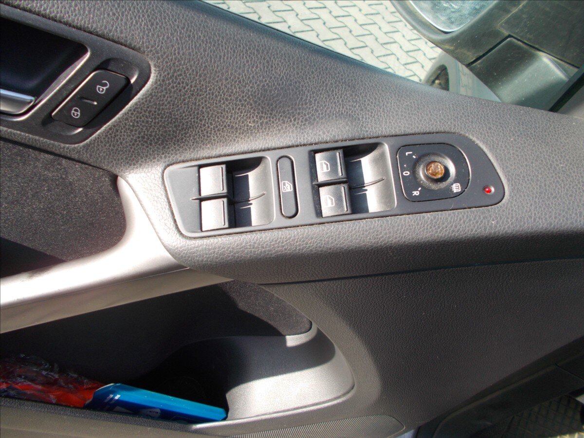 Volkswagen Tiguan SUV 2,0 l 103 kw