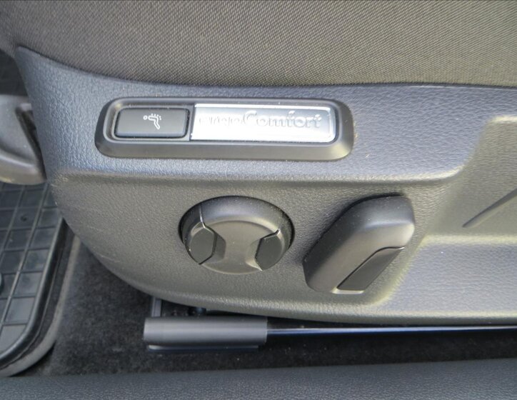 Volkswagen Passat Liftback 1,5 l 110 kw