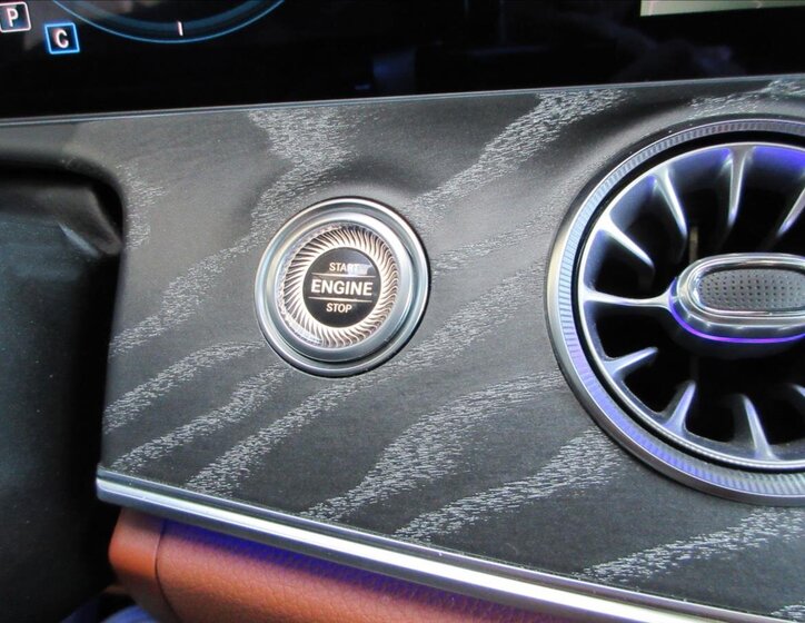 Mercedes-Benz CLS Sedan / Limuzína 3,0 l 270 kw