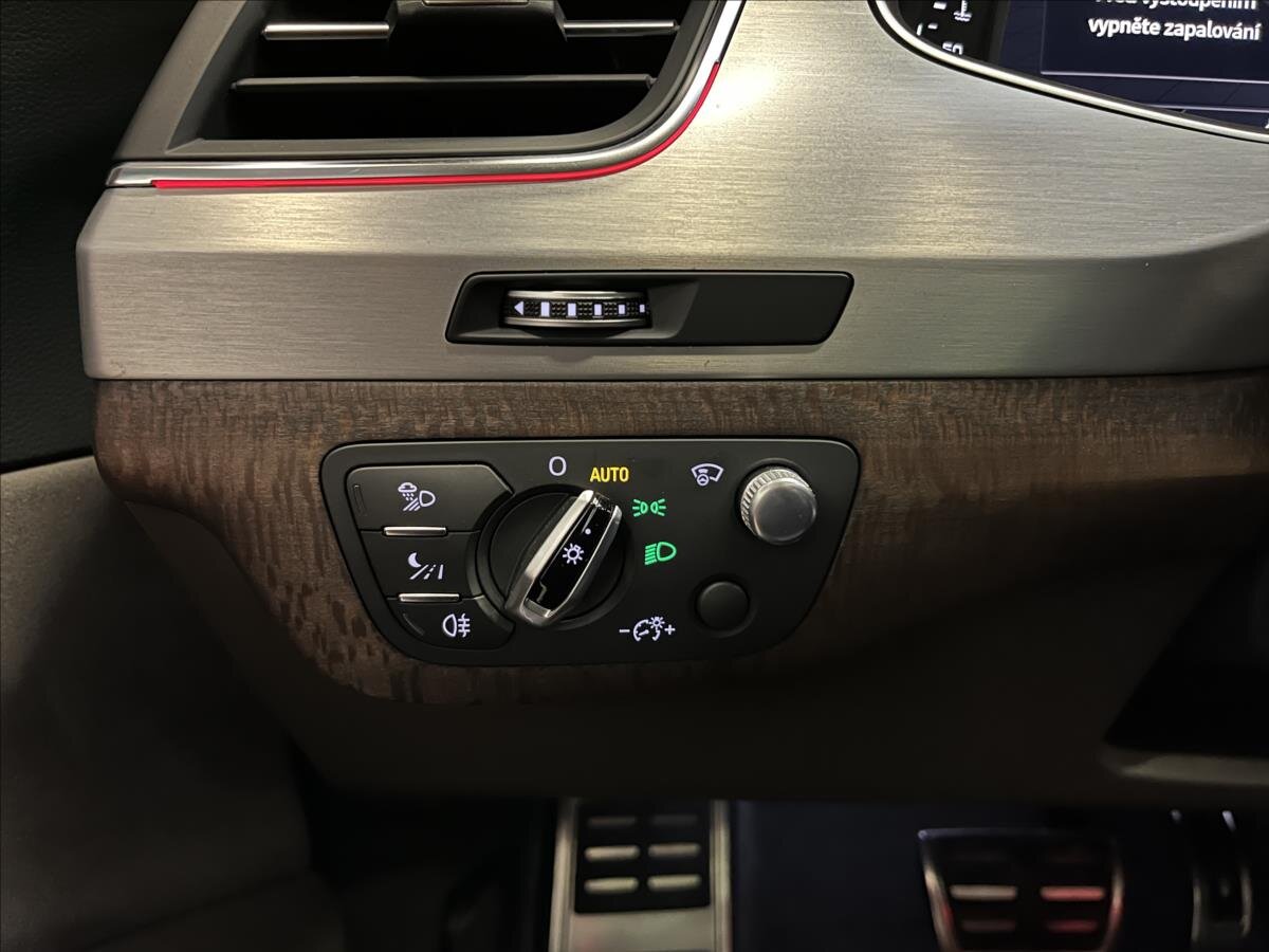 Audi SQ7 SUV / Terénní 4,0 l 320 kw