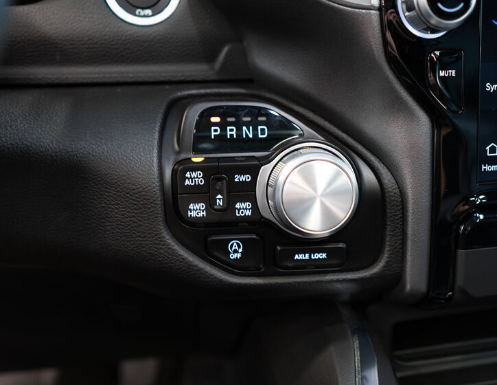 Dodge RAM Pick-up 5,7 l 291 kw