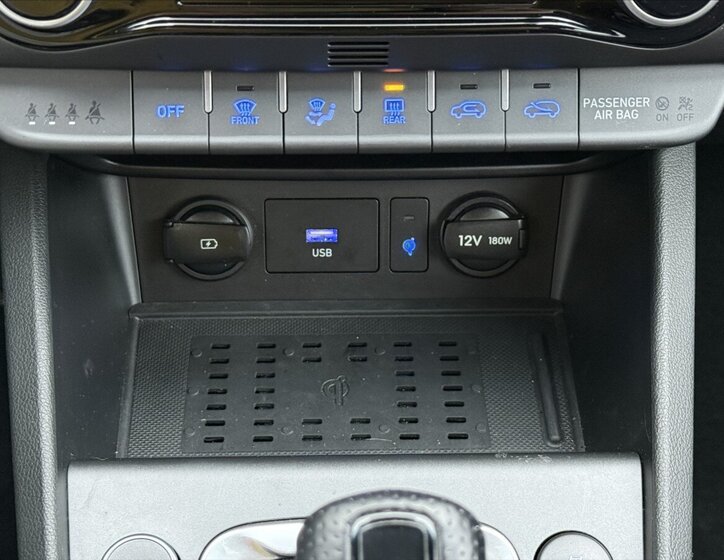 Hyundai Kona SUV / Terénní 1,6 l 145 kw