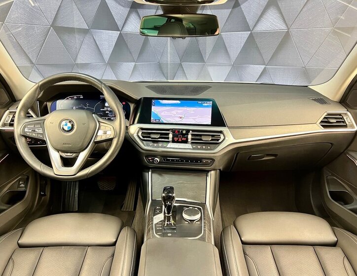 BMW Řada 3 Kombi 2,0 l 140 kw