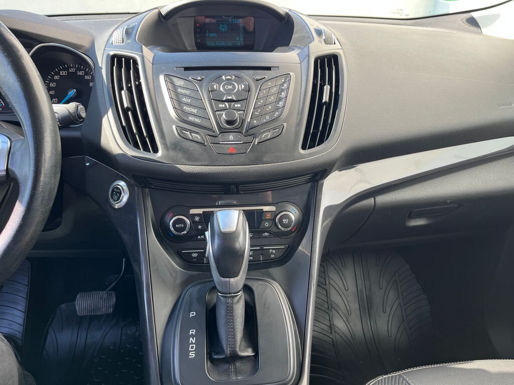 Ford Kuga SUV 1,6 l 134 kw