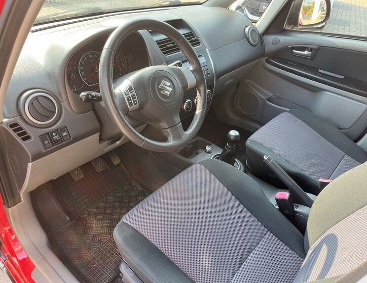 Suzuki SX4 SUV / Terénní 1,6 l 79 kw