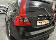 Volvo V70 25