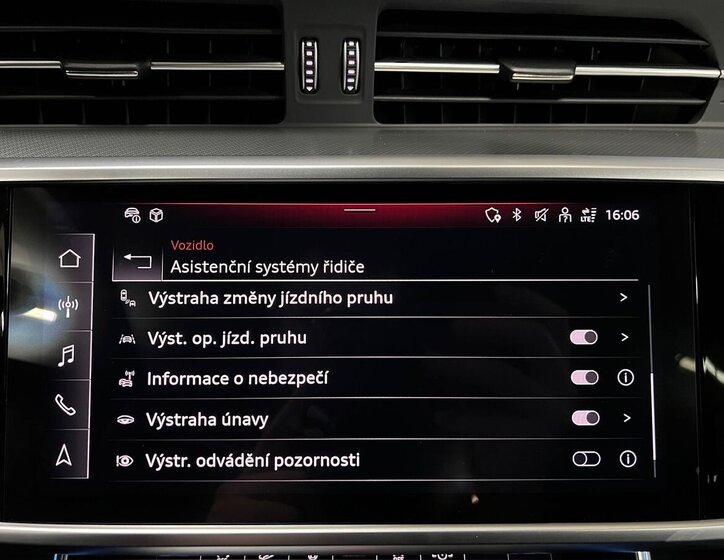 Audi A6 Allroad Kombi 3,0 l 253 kw