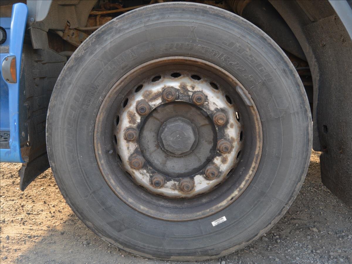 Renault Ostatní Valník 10,8 l 332 kw