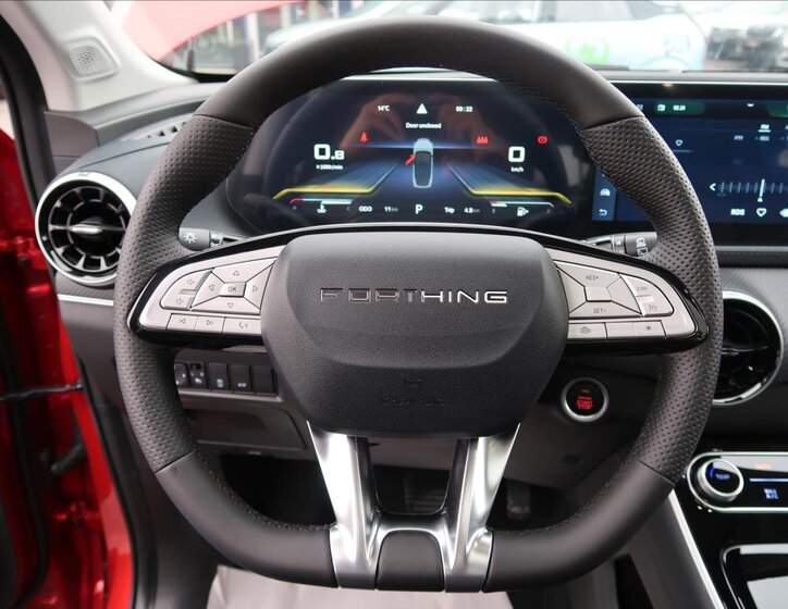 Dongfeng T5 EVO SUV 1,5 l 130 kw