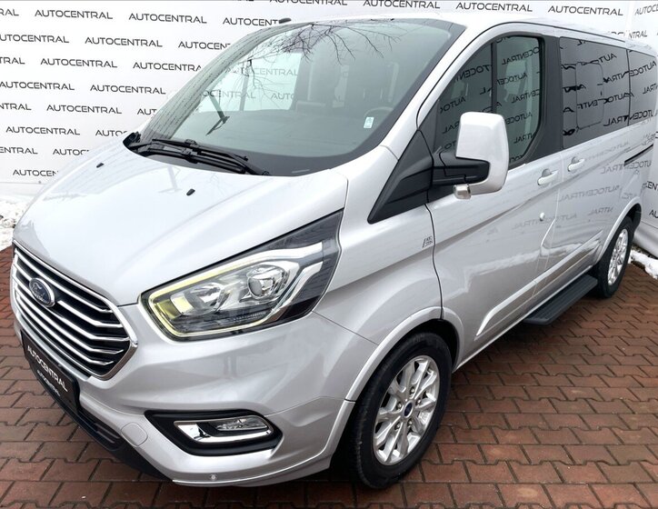 Ford Tourneo Custom MPV 2,0 l 96 kw