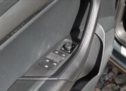 Škoda Karoq SUV / Terénní 1,5 l 110 kw