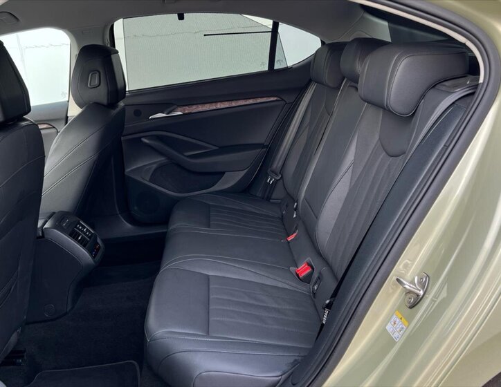 Škoda Superb Liftback 2,0 l 110 kw