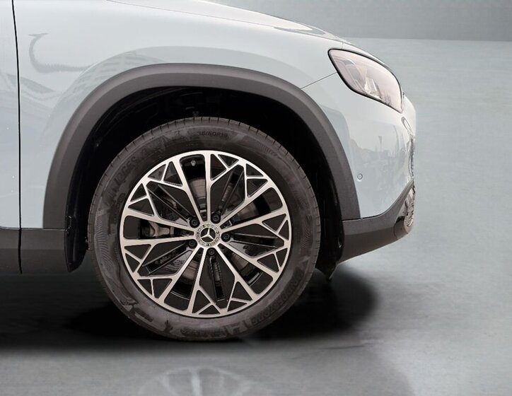 Mercedes-Benz GLB SUV / Terénní 0,0 200 kw