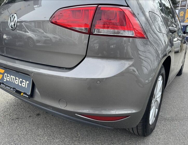 Volkswagen Golf Hatchback 1,2 l 63 kw