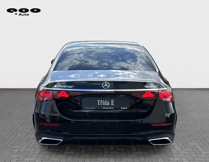 Mercedes-Benz Třídy E 4