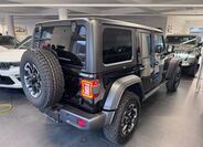 Jeep Wrangler 4