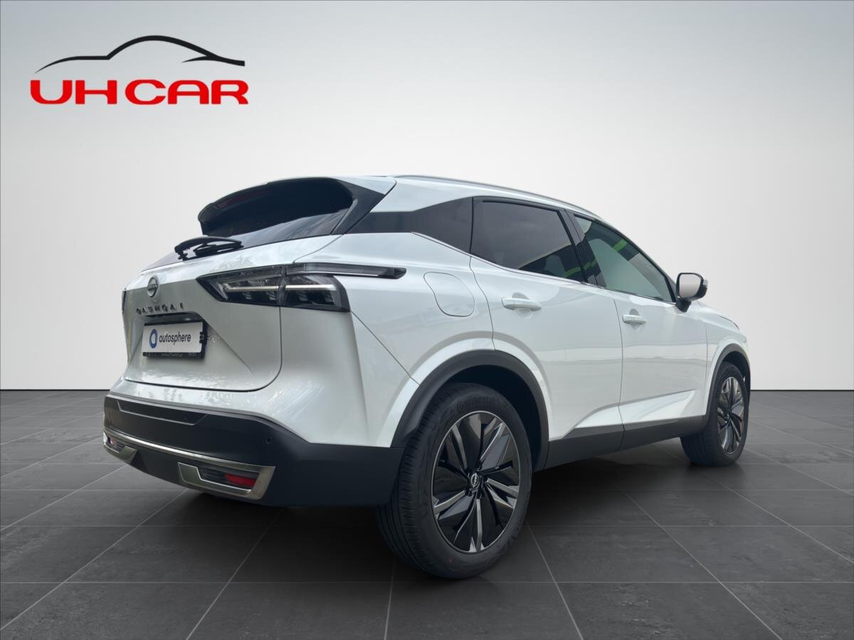 Nissan Qashqai SUV / Terénní 1,3 l 116 kw