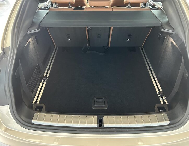 BMW X4 SUV / Terénní 2,0 l 140 kw