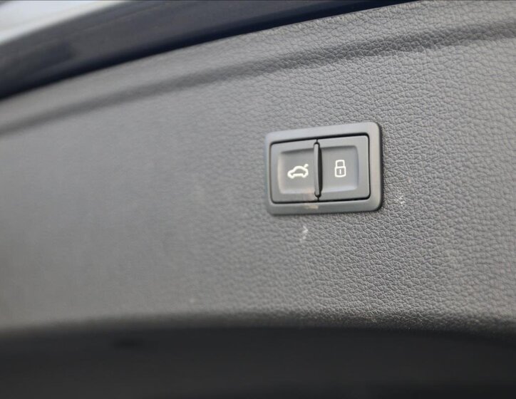 Audi Q5 SUV 2,0 l 150 kw