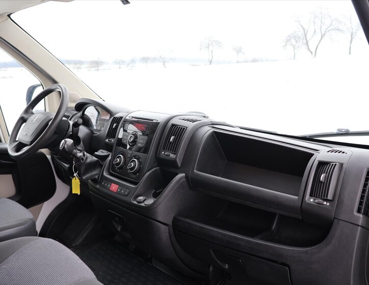 Peugeot Boxer 23