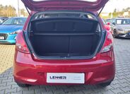 Hyundai i20 9