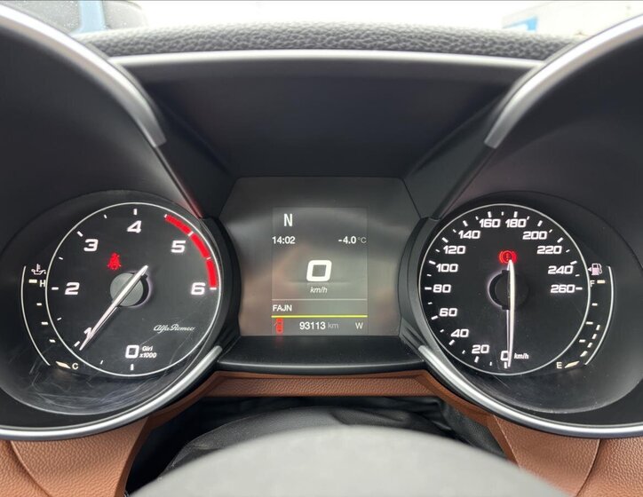 Alfa Romeo Giulia Sedan 2,1 l 132 kw