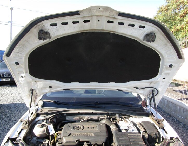 Škoda Superb Kombi 1,8 l 132 kw