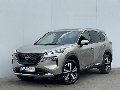 Nissan X-Trail SUV / Terénní 1,5 l 157 kw