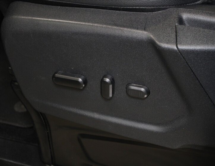 Ford Tourneo Custom MPV 2,0 l 136 kw