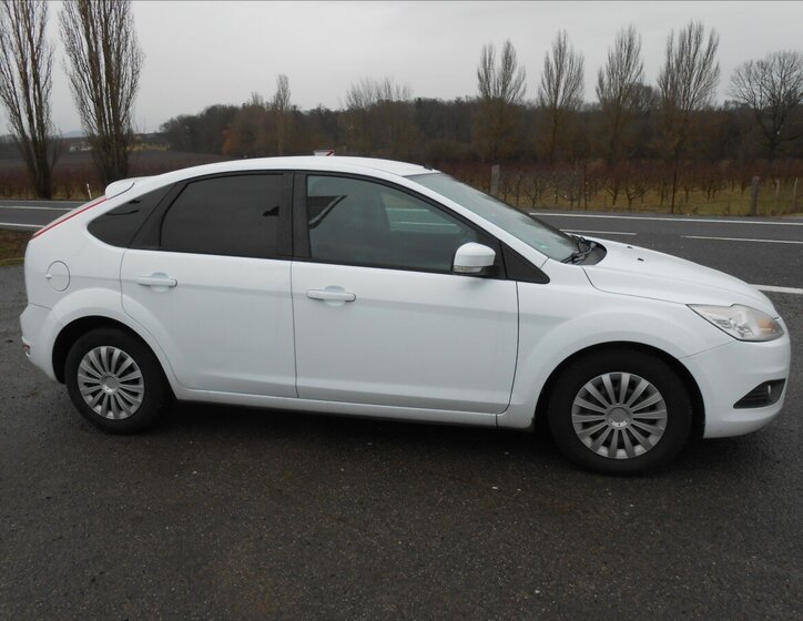 Ford Focus Hatchback 1,6 l 74 kw