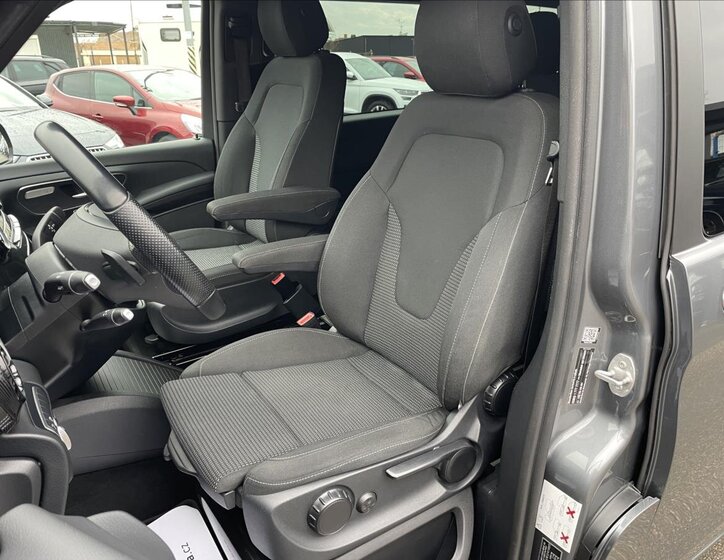 Mercedes-Benz Třídy V MPV 2,0 l 174 kw