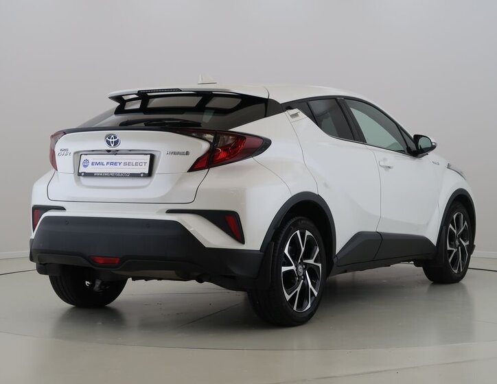 Toyota C-HR 5