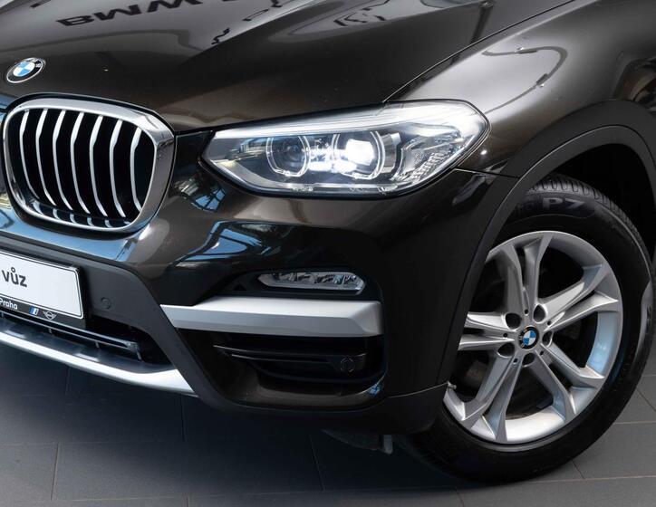 BMW X3 7