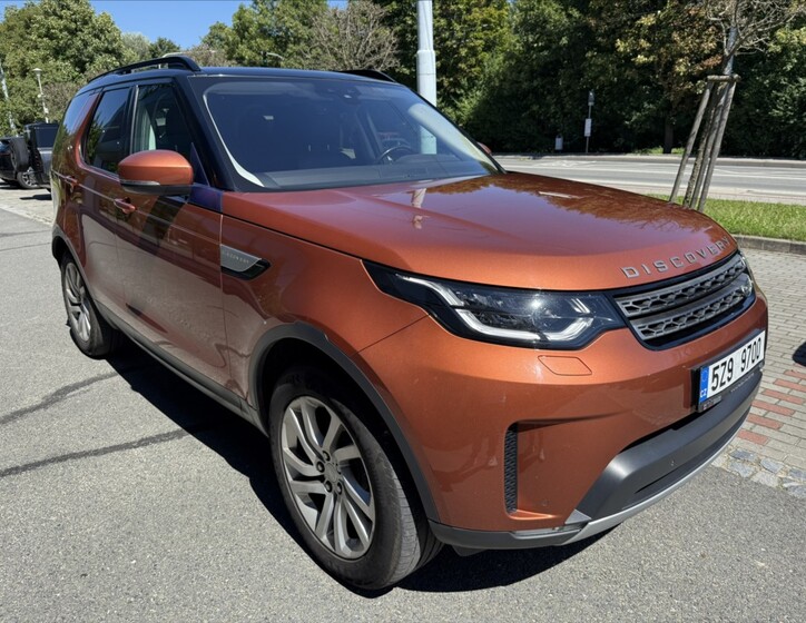 Land Rover Discovery 5