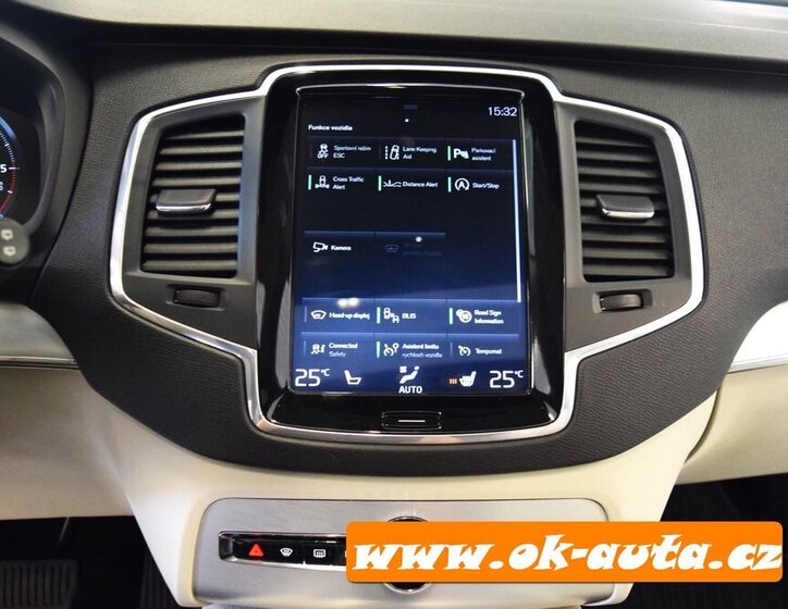 Volvo XC90 SUV 2,0 l 0