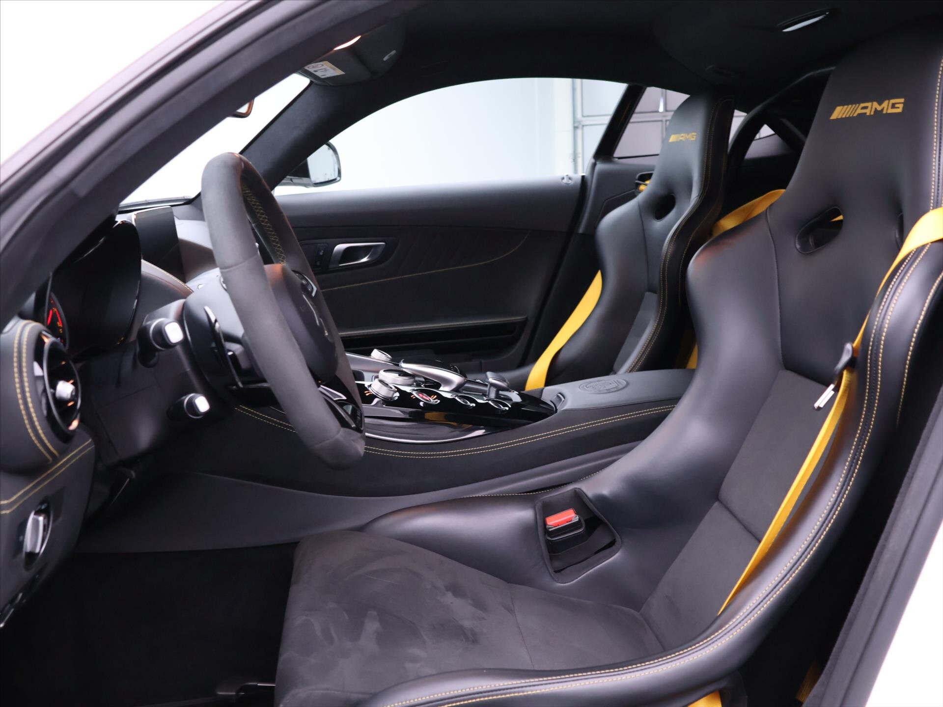 Mercedes-Benz AMG GT Kupé 4,0 l 430 kw