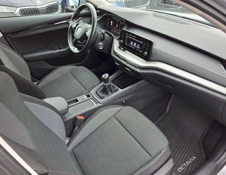 Škoda Octavia 13