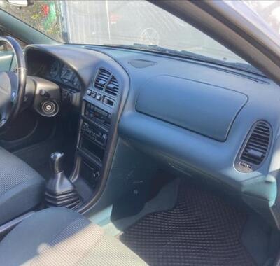 Mazda 323 24