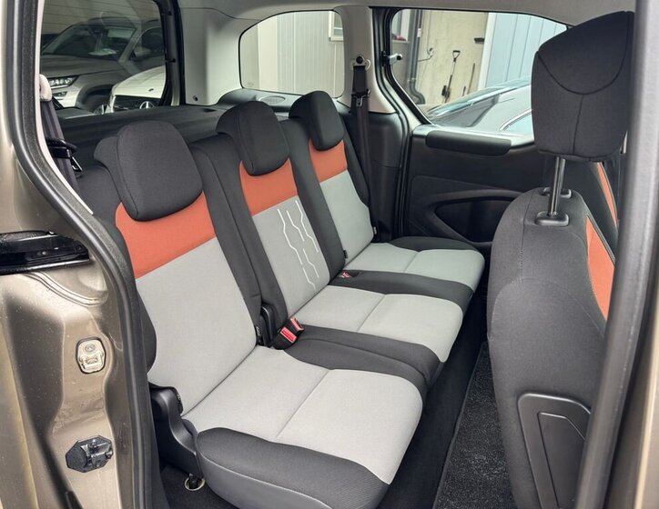 Peugeot Partner Tepee MPV 1,6 l 88 kw